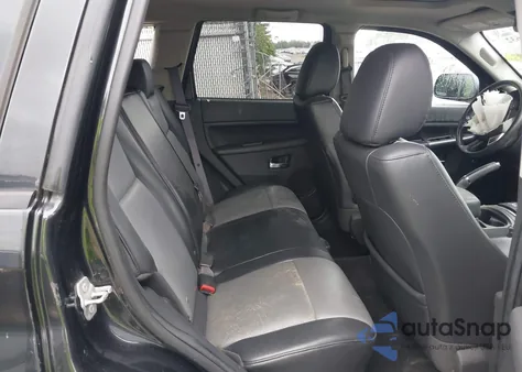 2010 Jeep Grand Cherokee Laredo z USA, uszkodzony, nr VIN 1J4PR4GK4AC106450